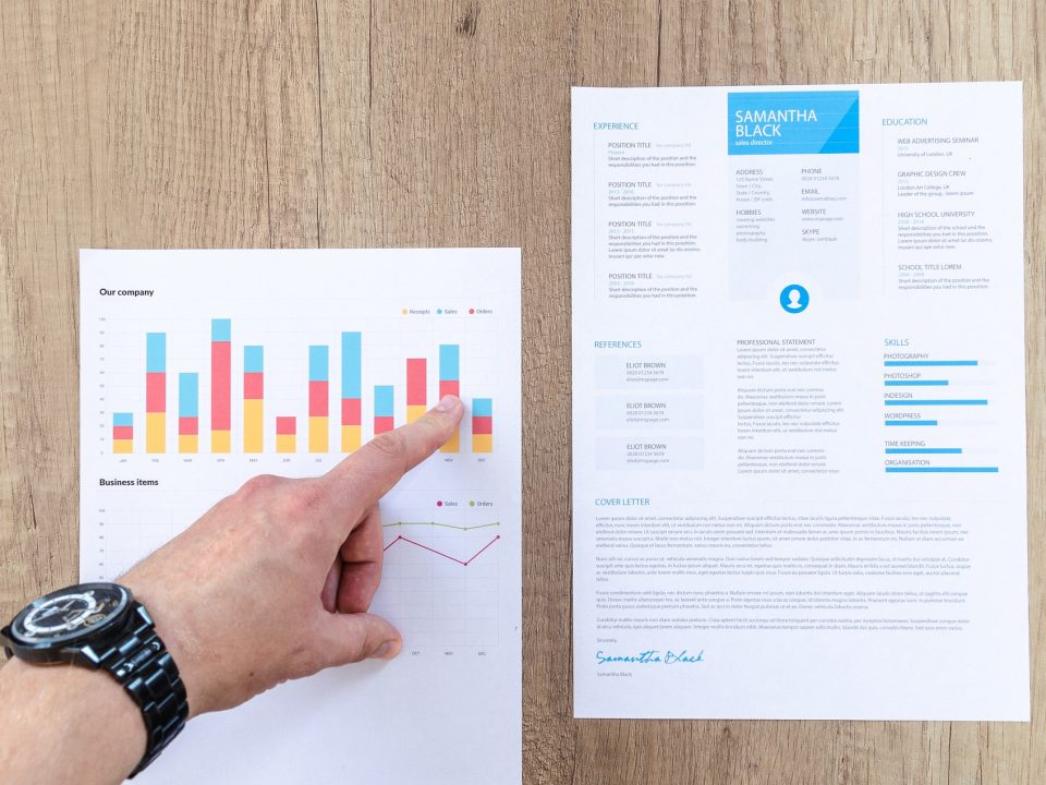 La CNMC multa a Endesa y Naturgy con 1,2 millones por omitir en facturas información relevante a consumidores